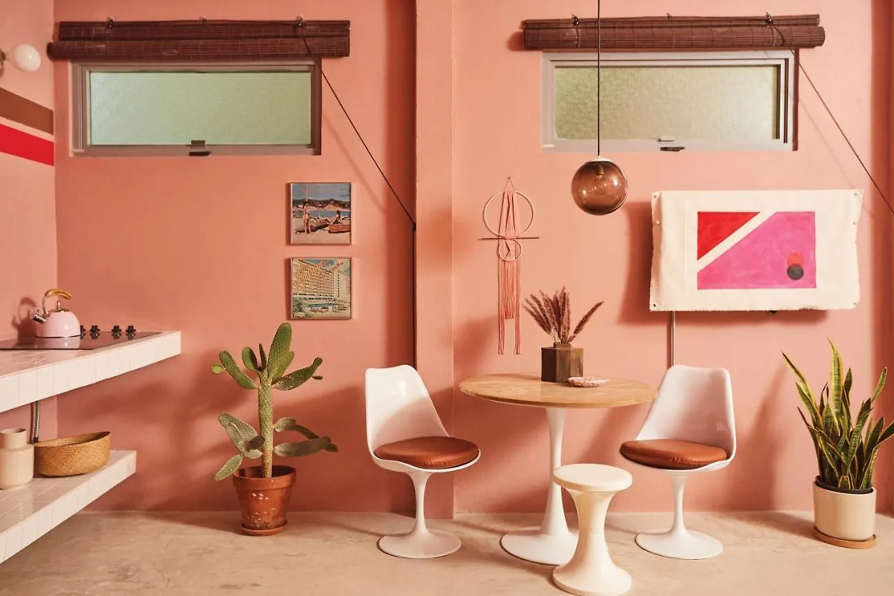 Mood Haus By Dw - 70'S Retro Stays San Juan Apartment