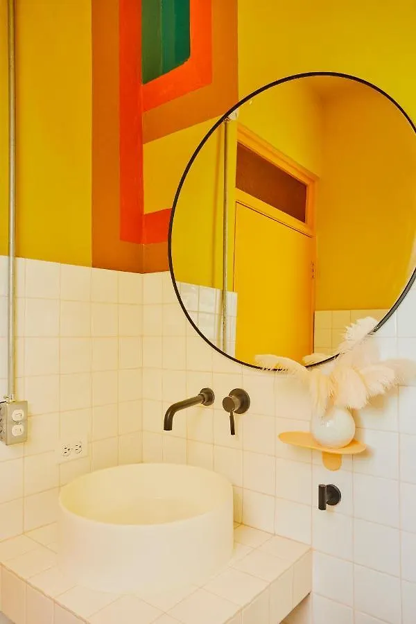Mood Haus By Dw - 70'S Retro Stays San Juan Apartment
